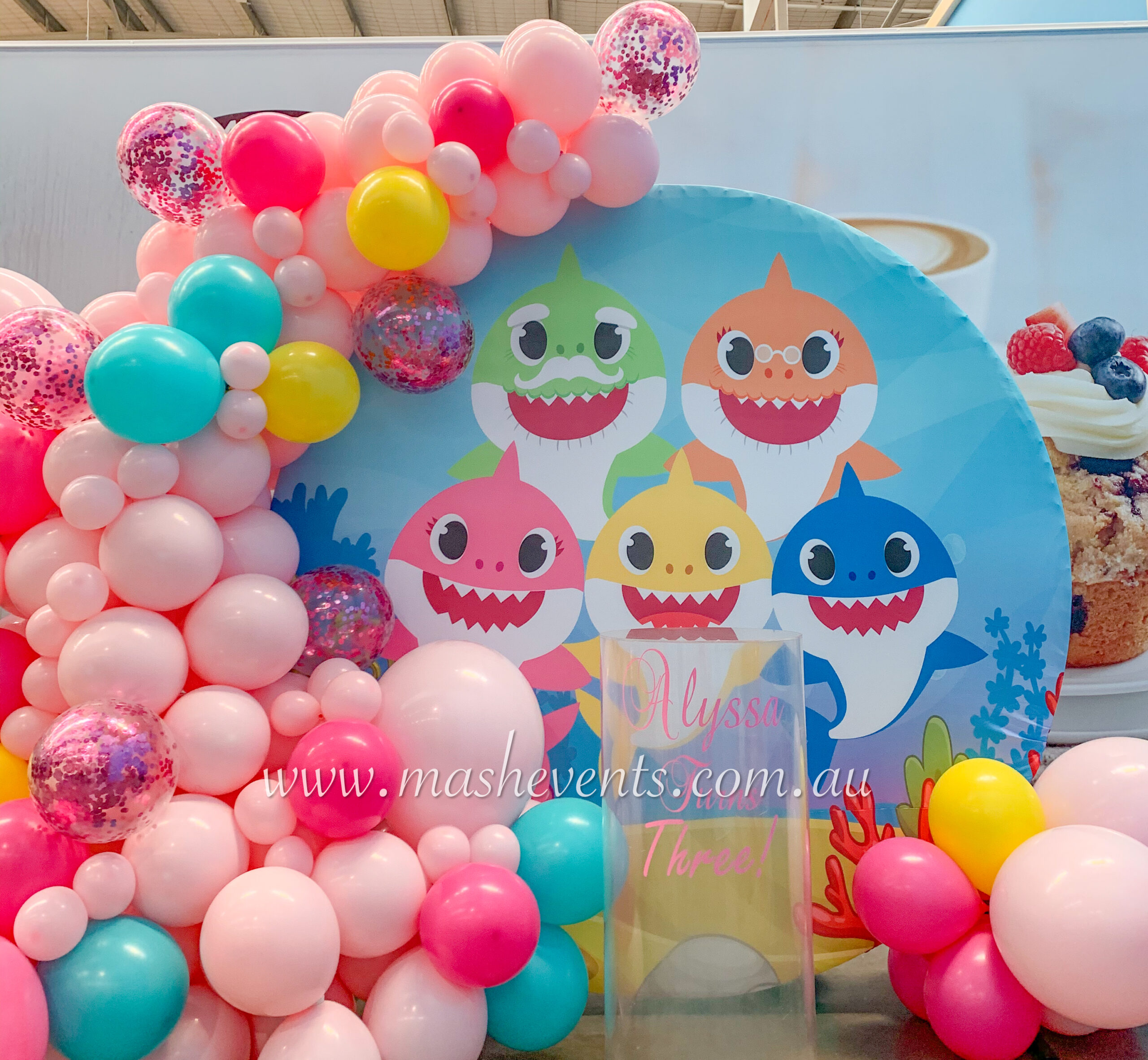 Baby Shark Round Theme Backdrop – Mash Events